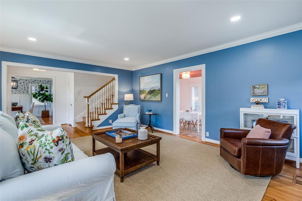 Country Club Estates - Residential