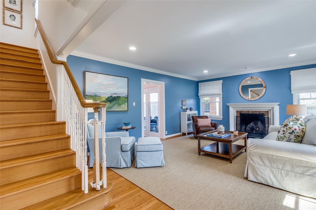 Country Club Estates - Residential