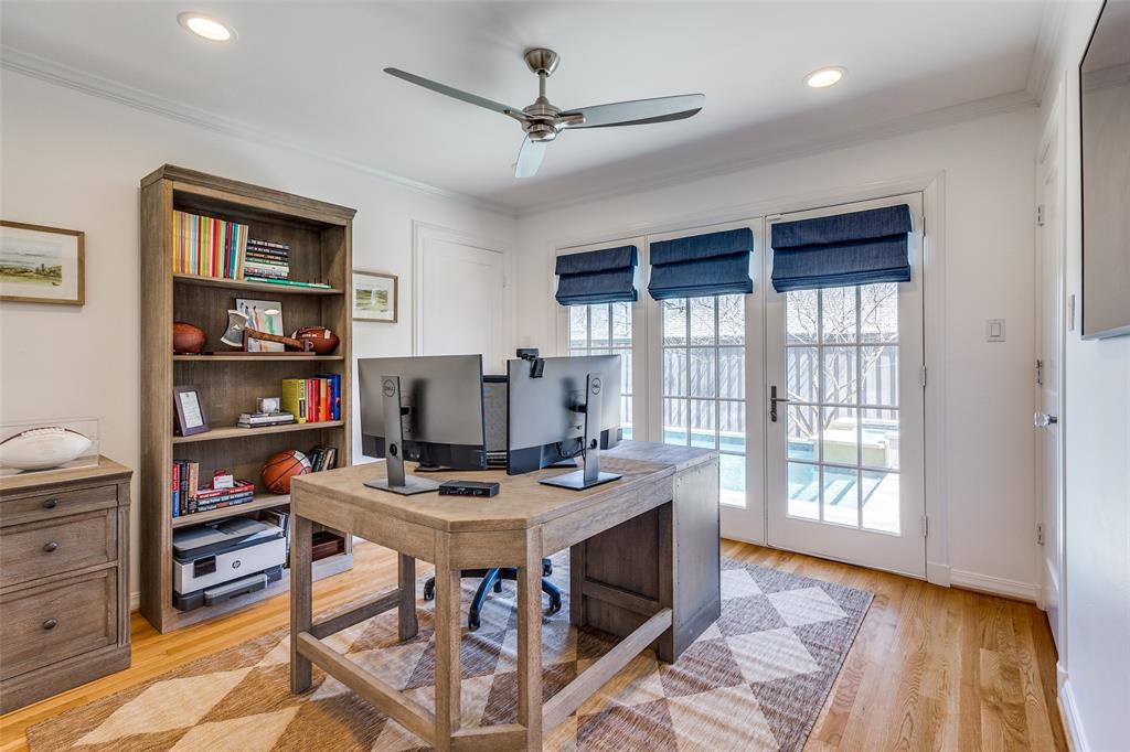 Country Club Estates - Residential