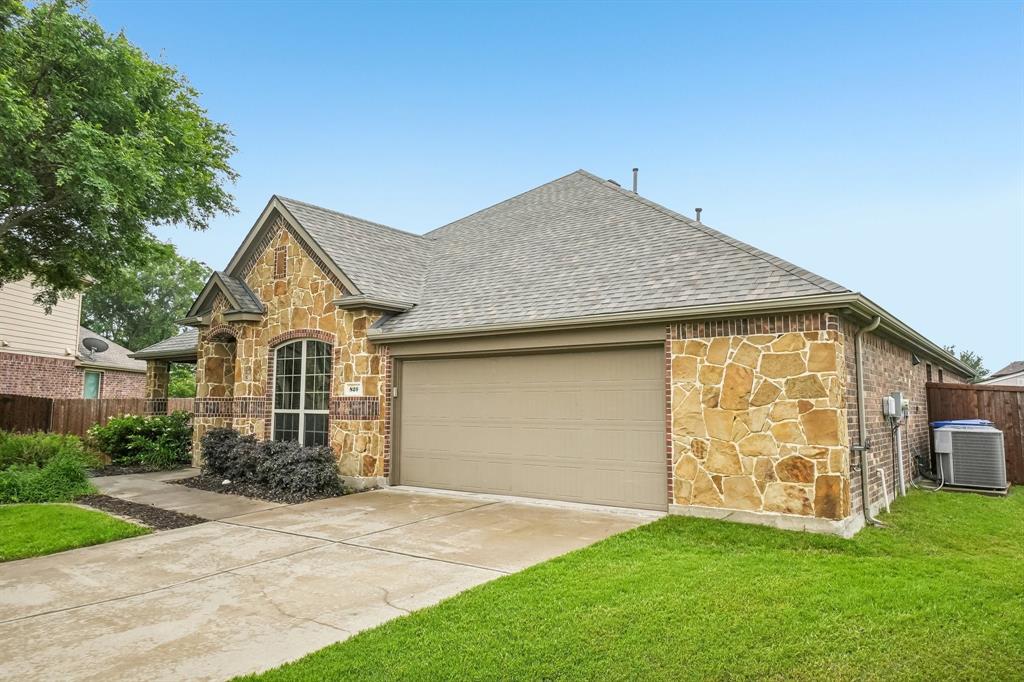 820 Wimberly Circle