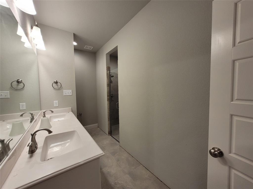 Lockwood - Residential Lease