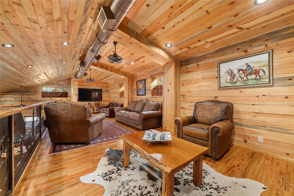 BROWN CO SCHOOL LAND - Residential