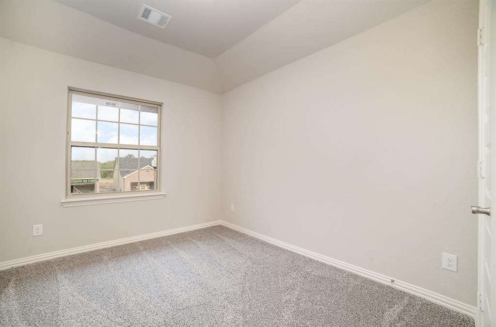 COURTS OF BONNIE BRAE - Residential