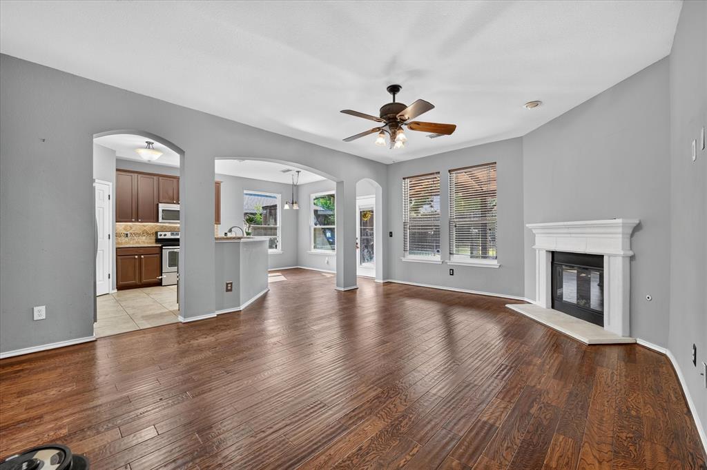 1515 Nightingale Lane