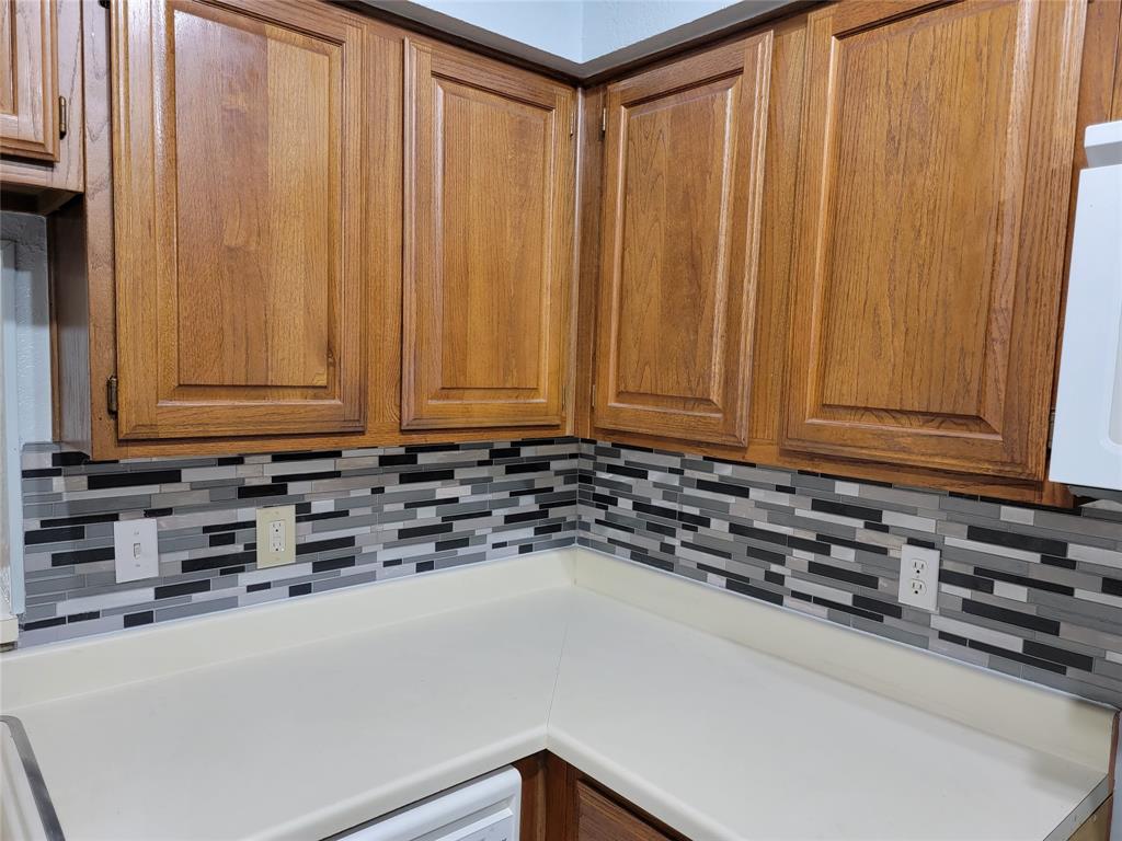 Cloisters Condo The - Residential