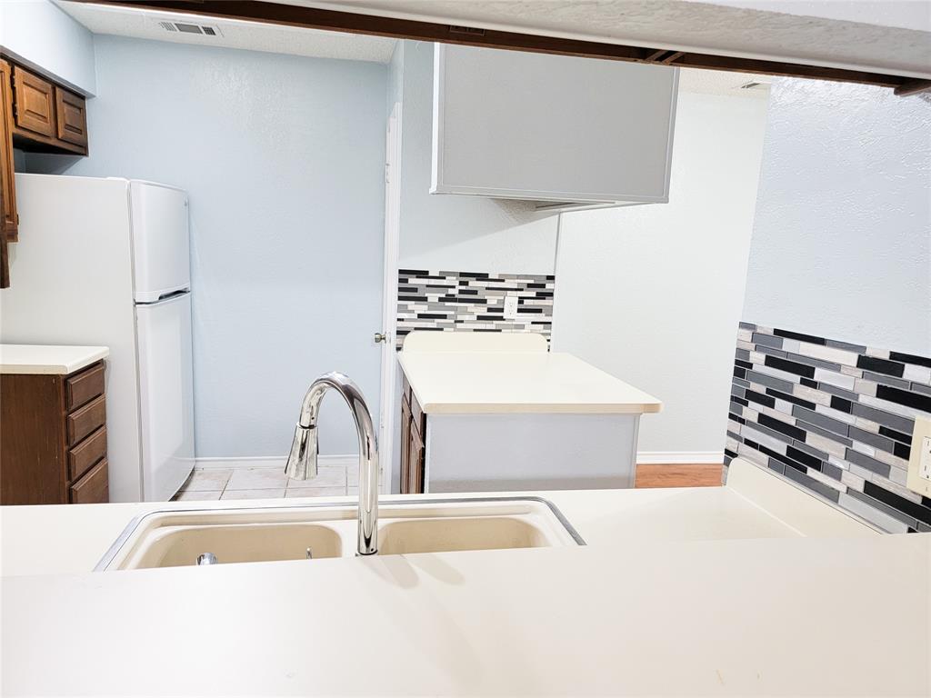 Cloisters Condo The - Residential