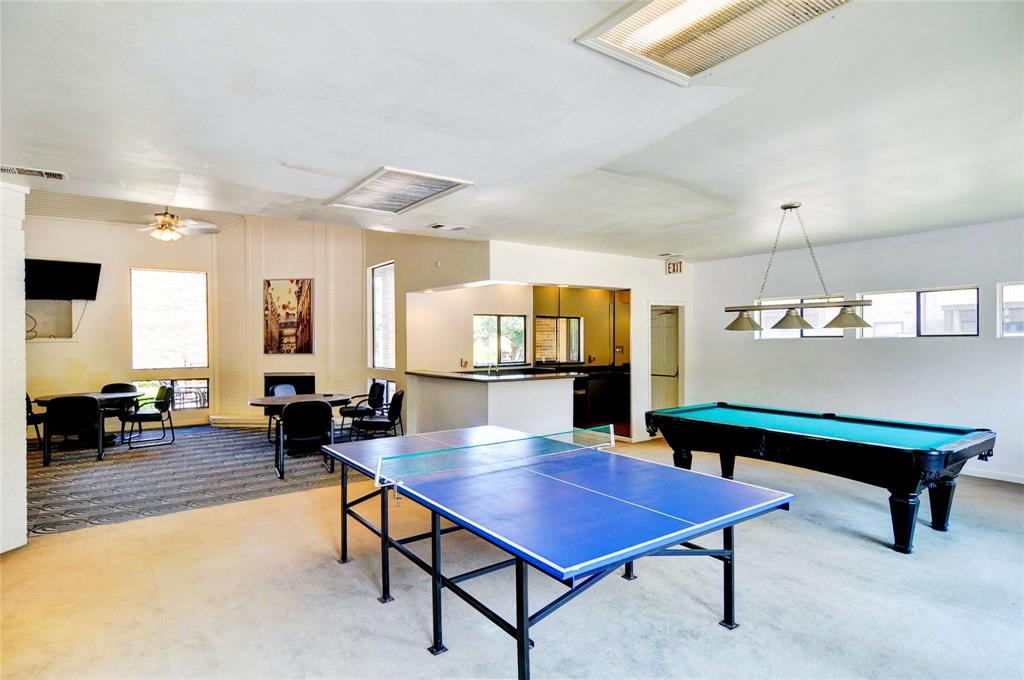 Cloisters Condo The - Residential