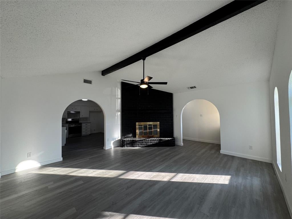 1029 Fox River Lane
