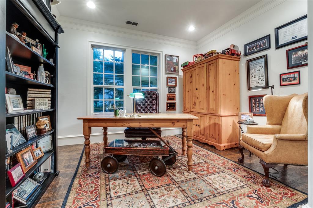 TK Manor - Residential