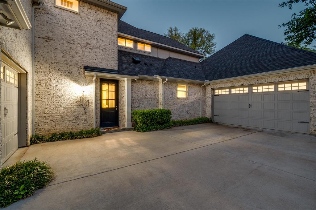 TK Manor - Residential