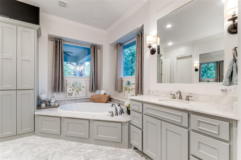 TK Manor - Residential