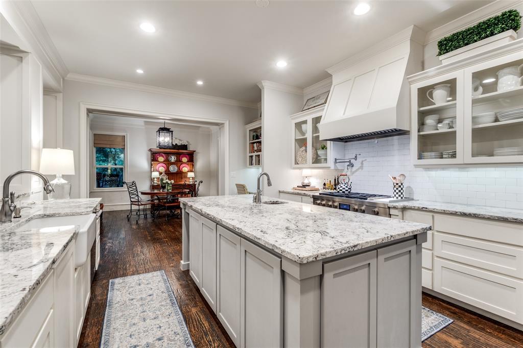 TK Manor - Residential