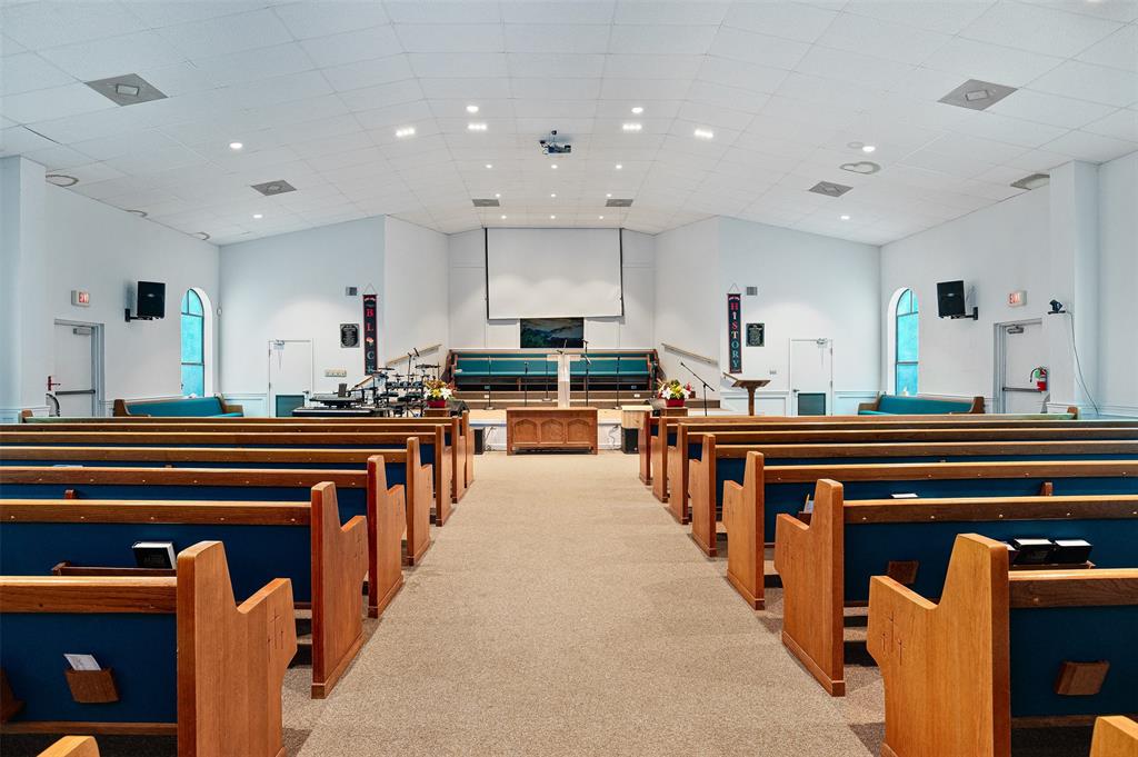 unknown - Commercial Sale