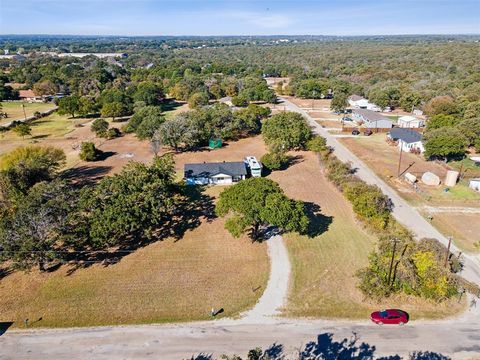 A home in Azle