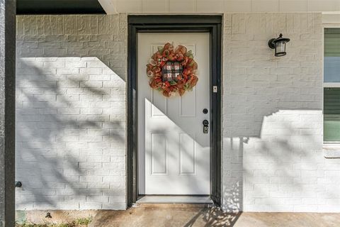 A home in Azle