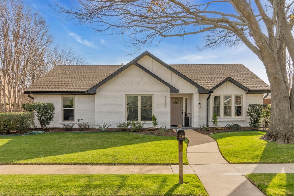 1700 Throwbridge Lane