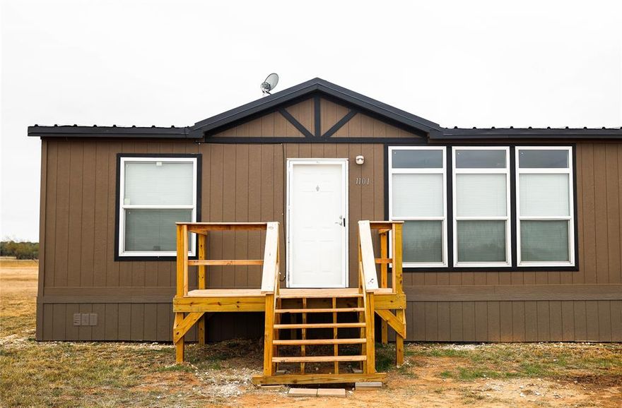 **Seller now offering a 5,000 buyer allowance with an acceptable offer to use as they choose.** Discover country living on 2.29 acres with this well maintained 2021 built manufactured home. Featuring a brand new metal roof, this property offers long lasting durability and low maintenance.  
Inside, you will find an open floor plan, natural light, comfortable living space, and plenty of acreage waiting for you to make it your own!