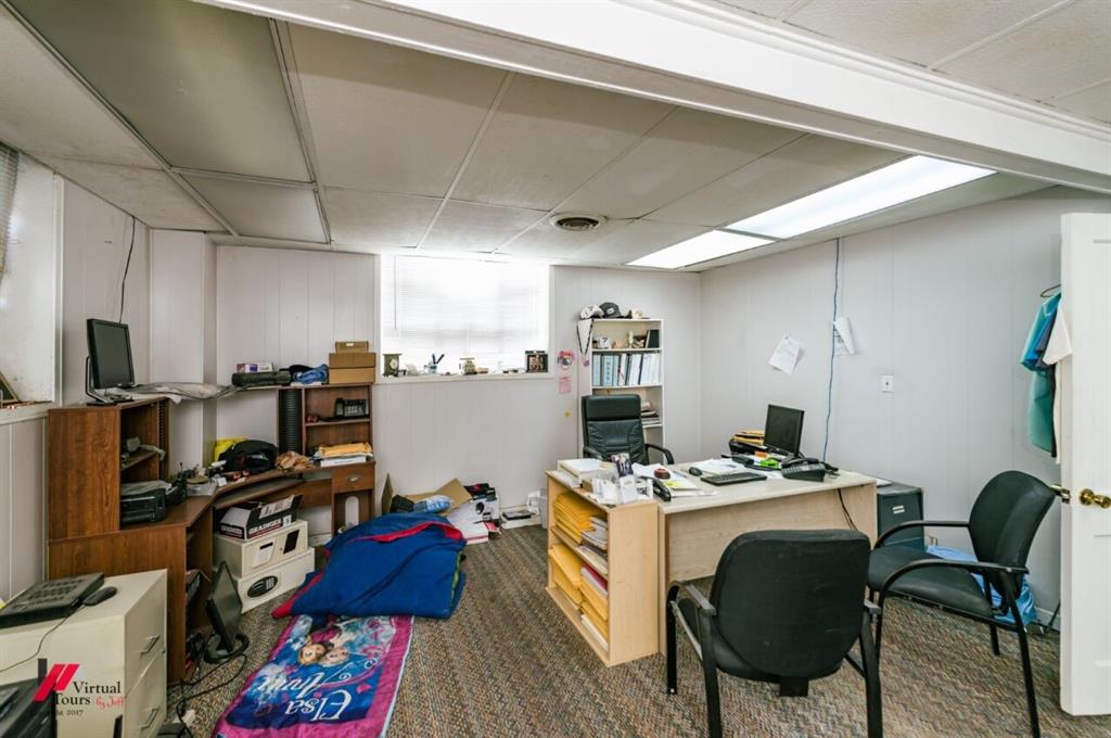 Cloverdale Farms - Commercial Sale