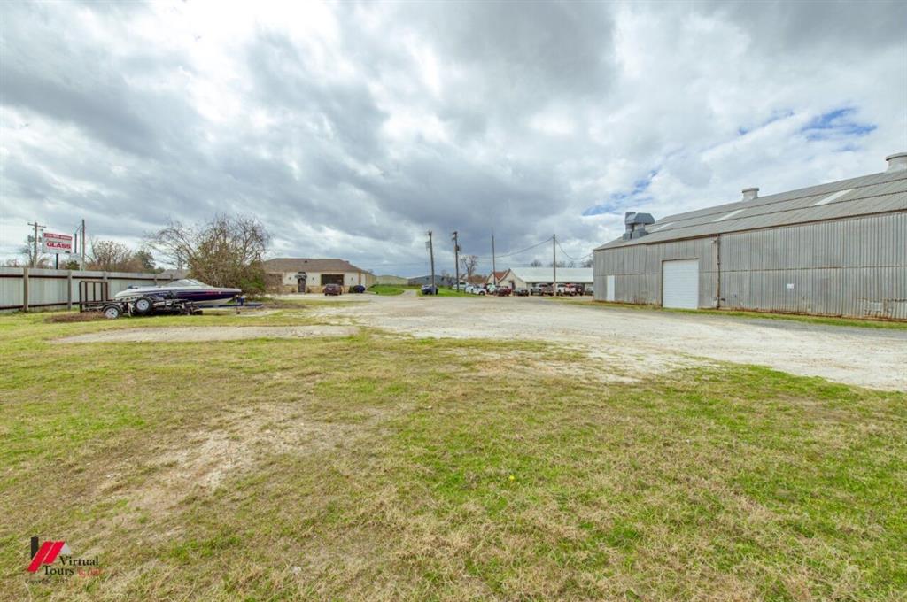 Cloverdale Farms - Commercial Sale