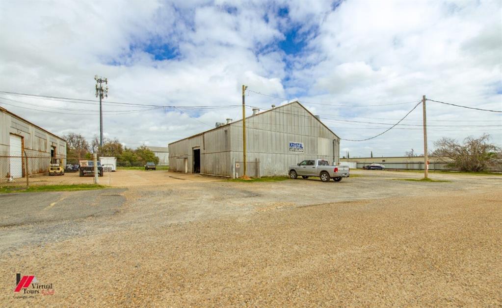 Cloverdale Farms - Commercial Sale