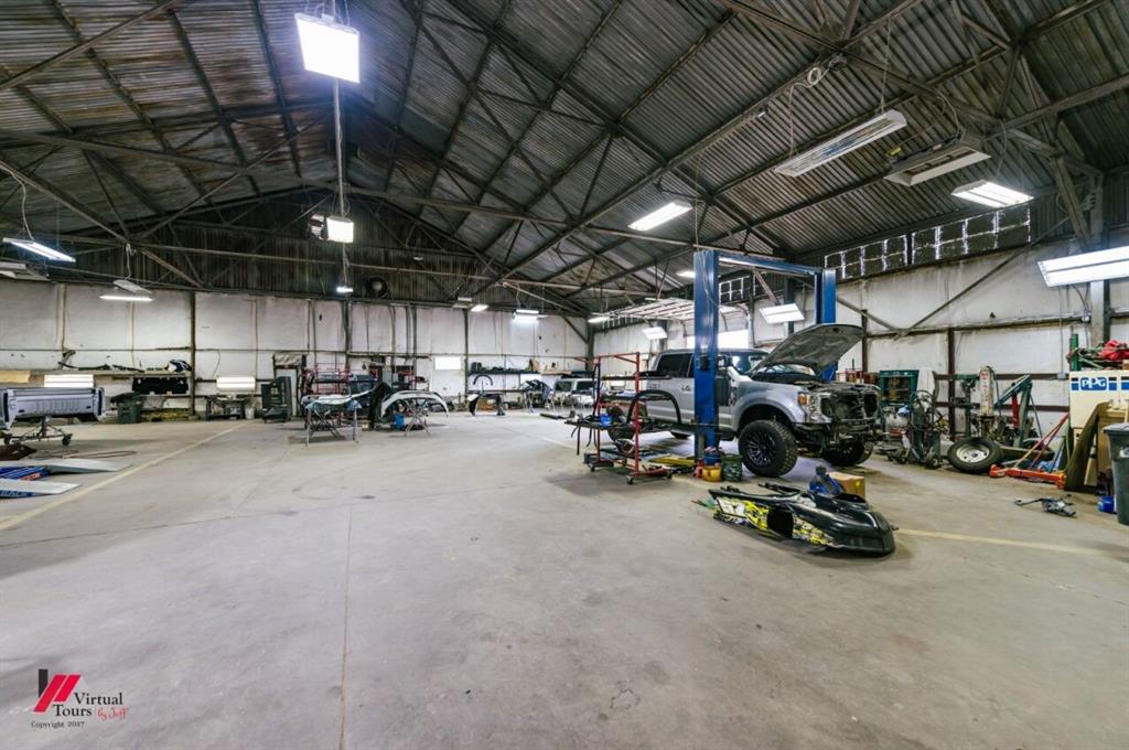 Cloverdale Farms - Commercial Sale