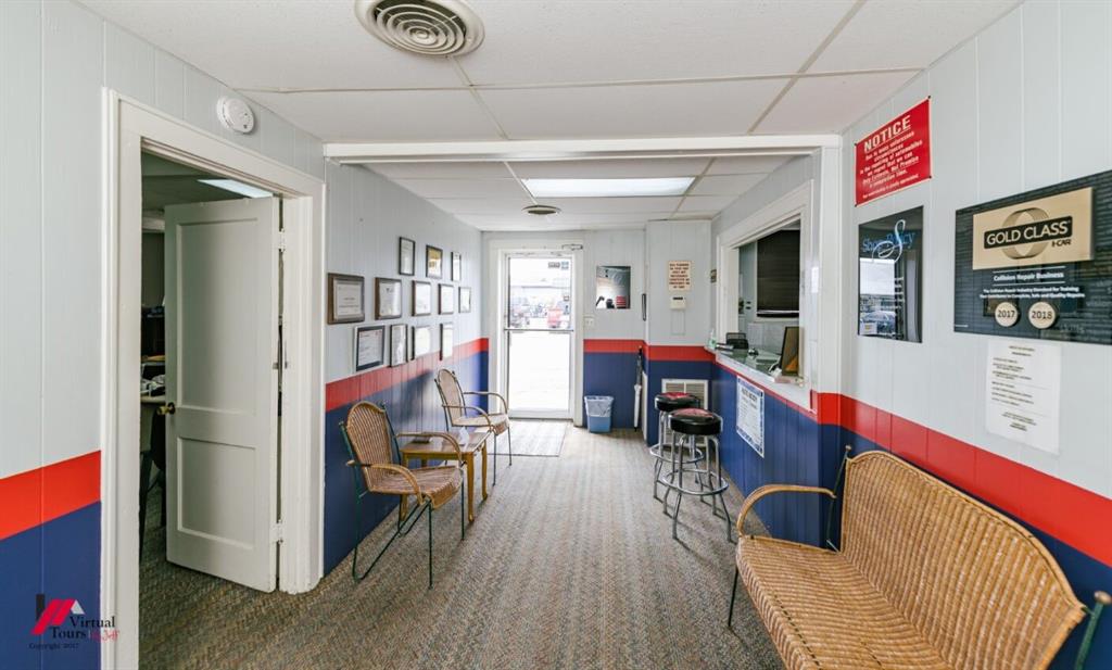 Cloverdale Farms - Commercial Sale