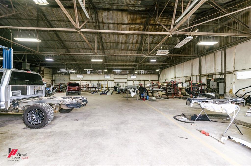 Cloverdale Farms - Commercial Sale