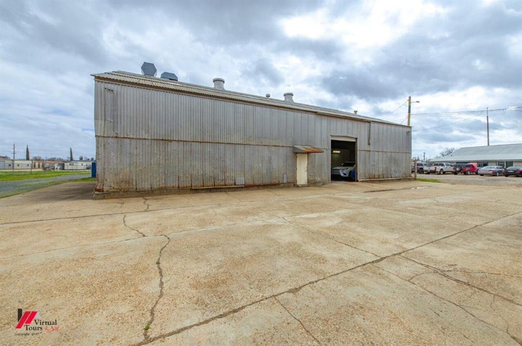 Cloverdale Farms - Commercial Sale