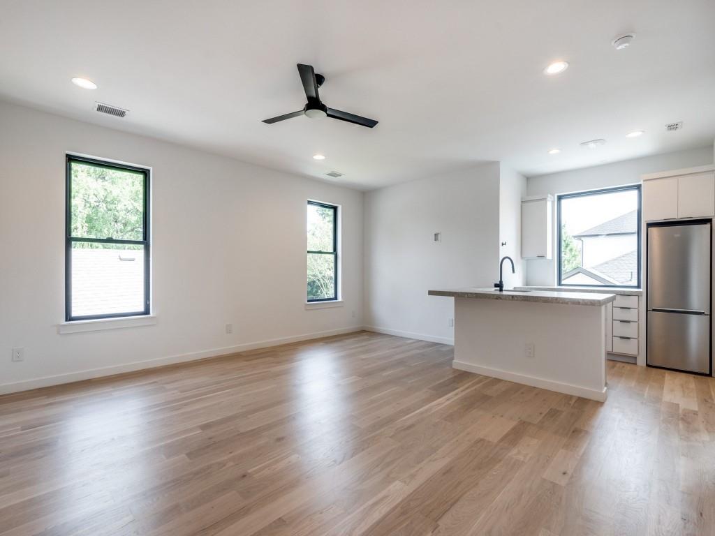 Llano Place - Residential