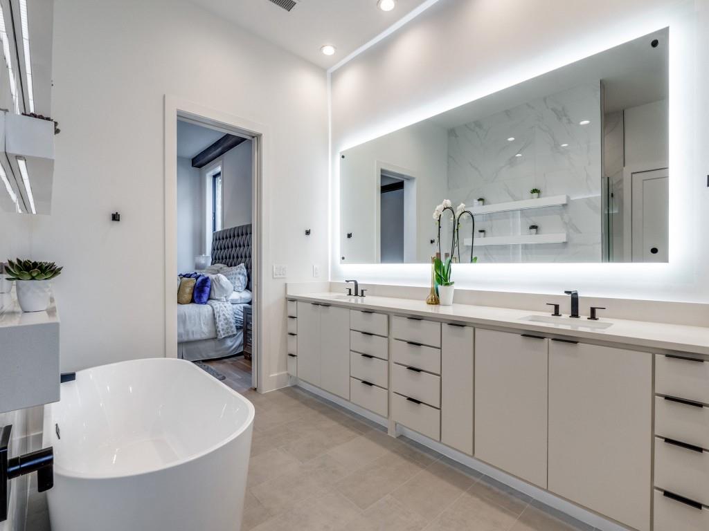 Llano Place - Residential