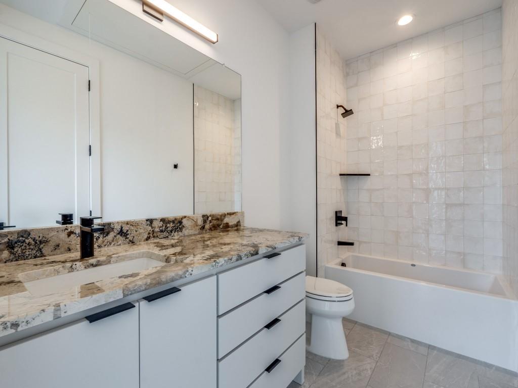 Llano Place - Residential