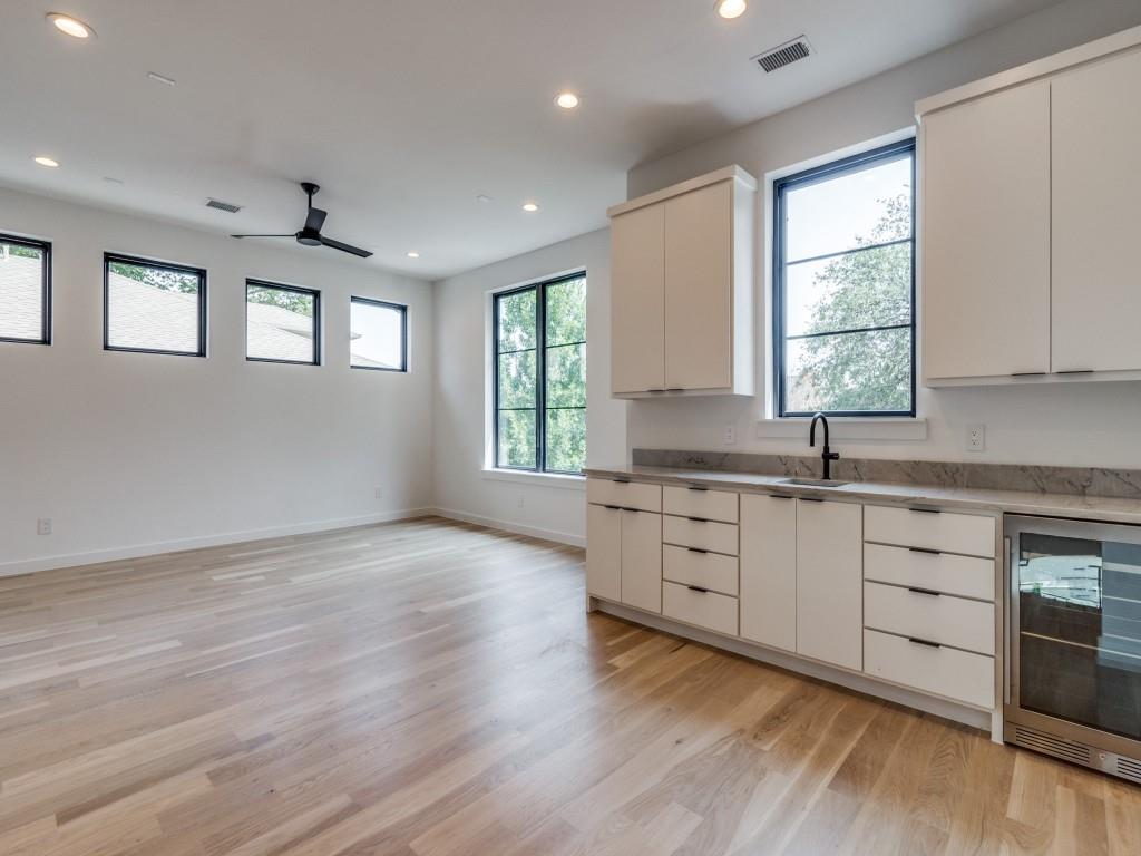 Llano Place - Residential