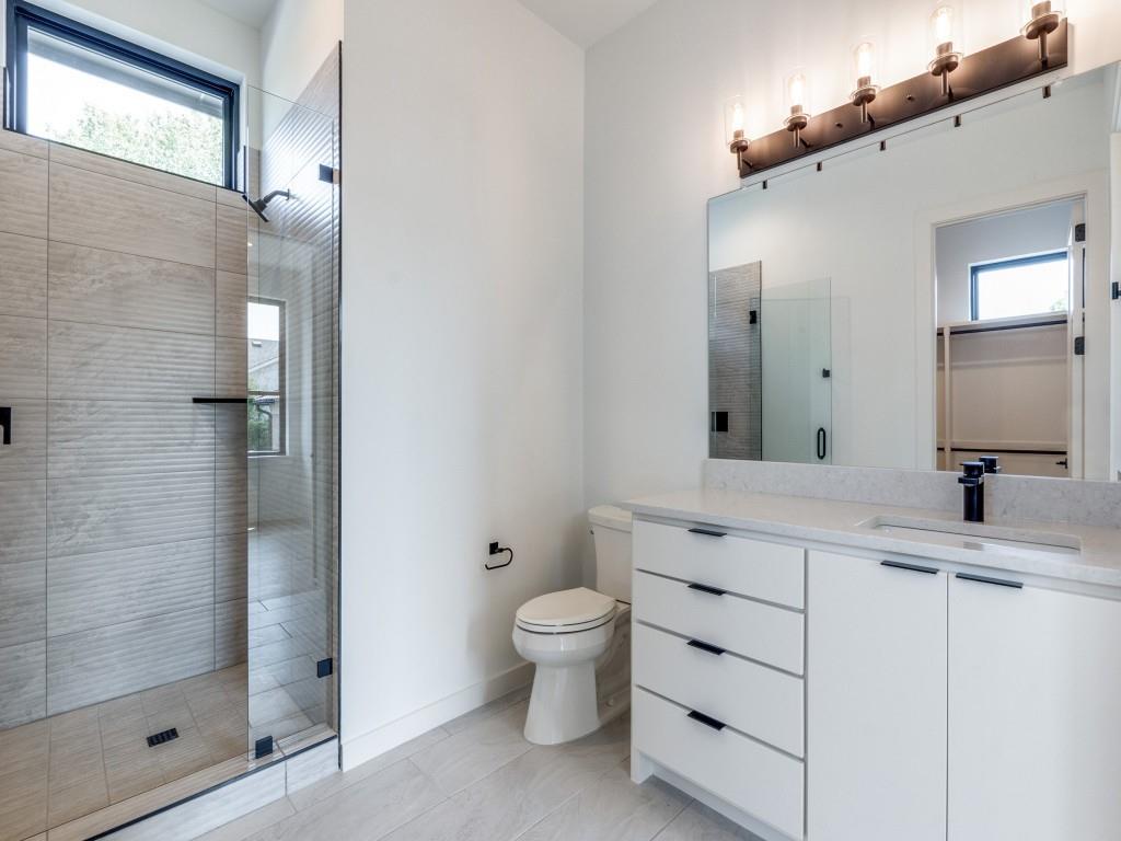 Llano Place - Residential