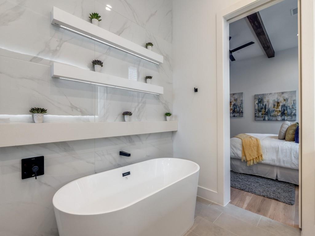 Llano Place - Residential