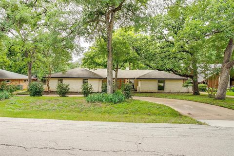 2317 Vega Street Grand Prairie TX 75050
