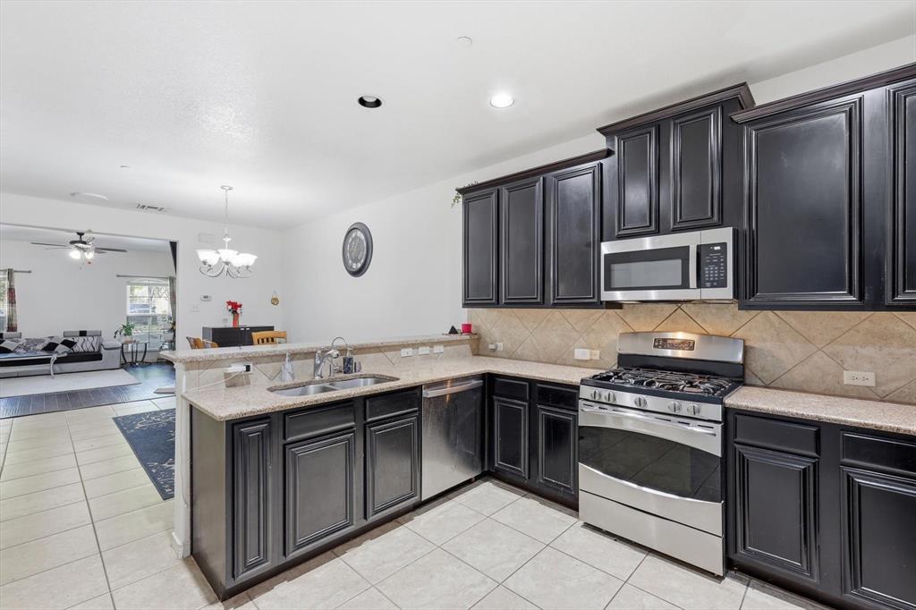 Hemmingway At Craig Ranch Ph 2 - Residential