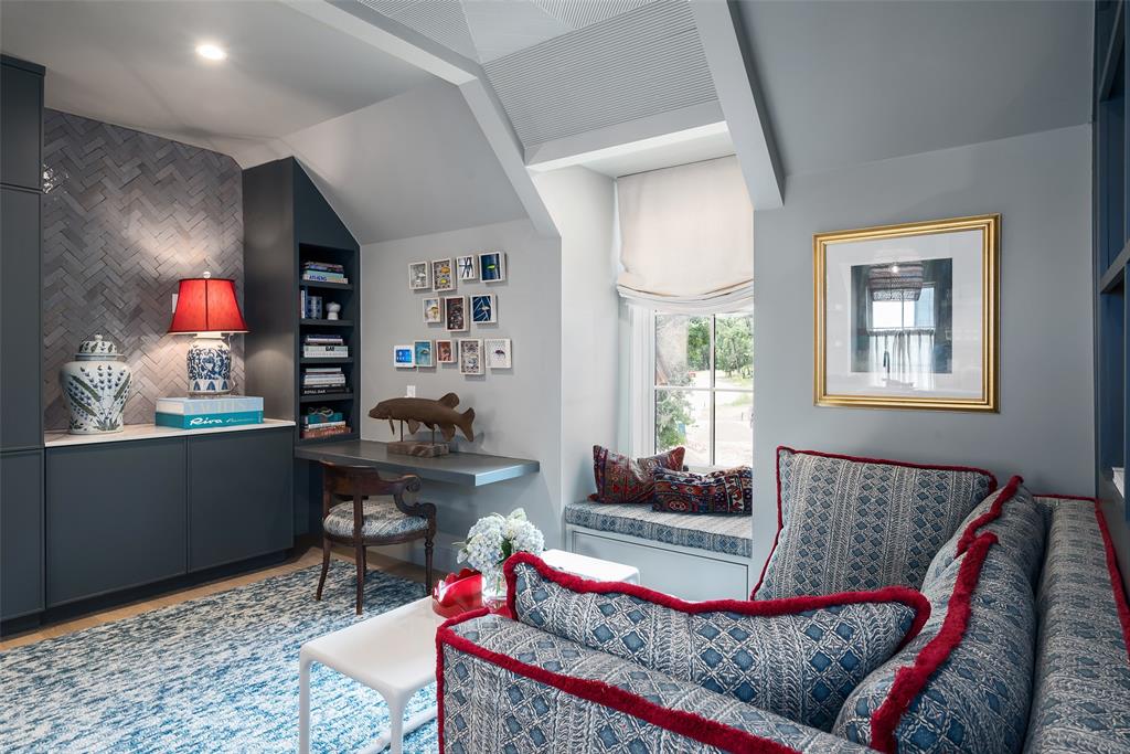 Long Cove - Residential