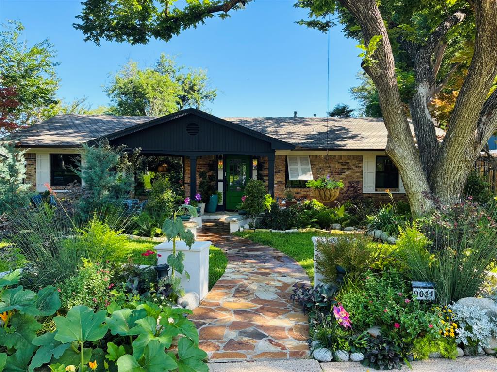 9011 Fringewood Drive