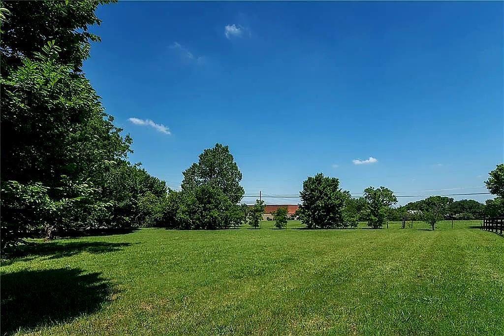 9880 N County Road