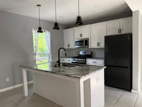 202 4th Street Joshua TX 76058