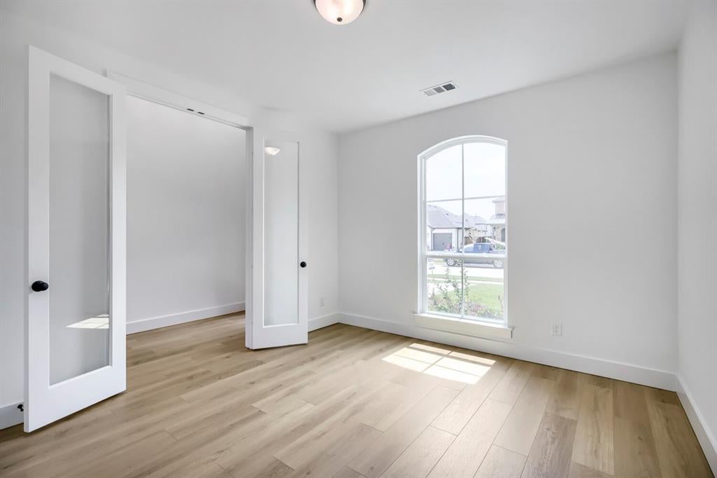 3320 Maidenhair Lane