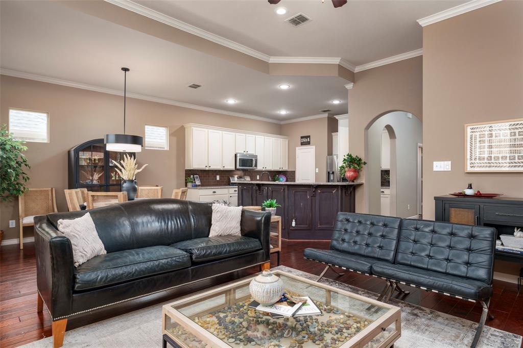 Lago Vista - Residential