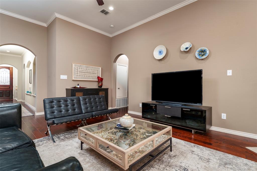 Lago Vista - Residential