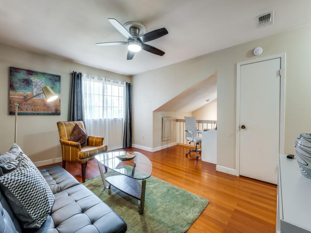 Preston Oaks Crossing Condos 01 & 02 - Residential