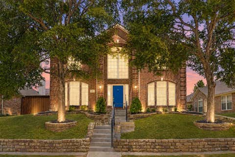 Photo of 257 Ridge Haven Drive, Lewisville, TX 75067 (MLS # 21345821)