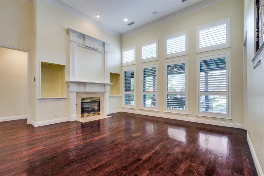 404 Twin Creeks Drive