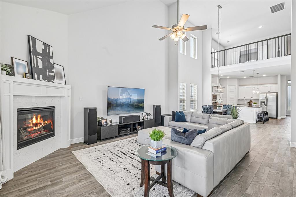 525 William Court