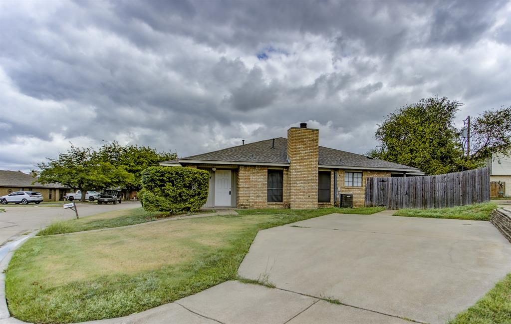 204 Lanham Court