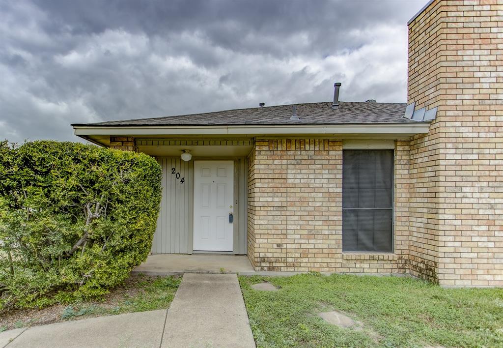 204 Lanham Court