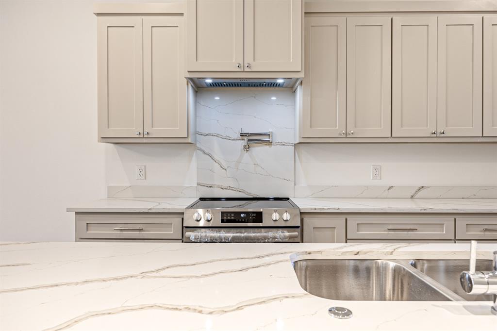 PAK VIEW - Residential